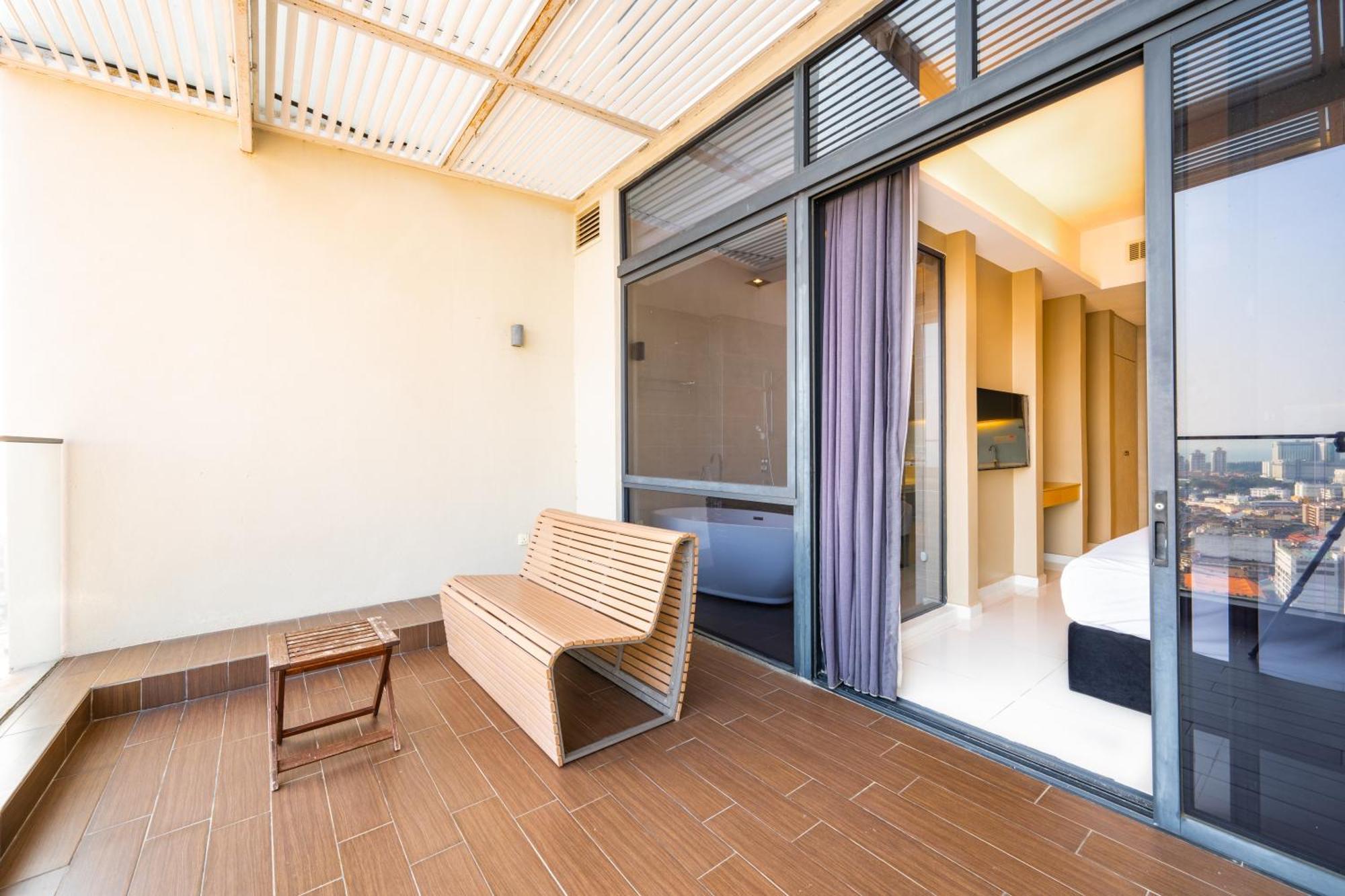 Greystone 99 Suites Malacca 外观 照片
